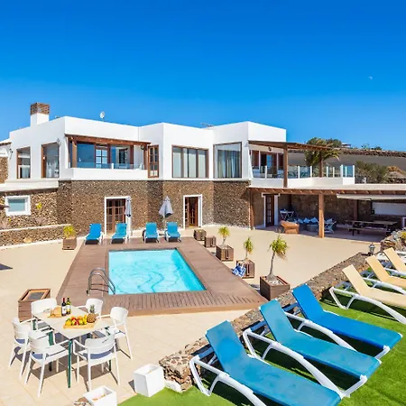 Vista Mar Villa *